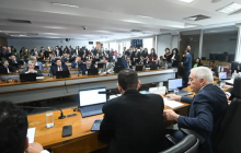 Fim da escala 6×1 está na pauta da CCJ