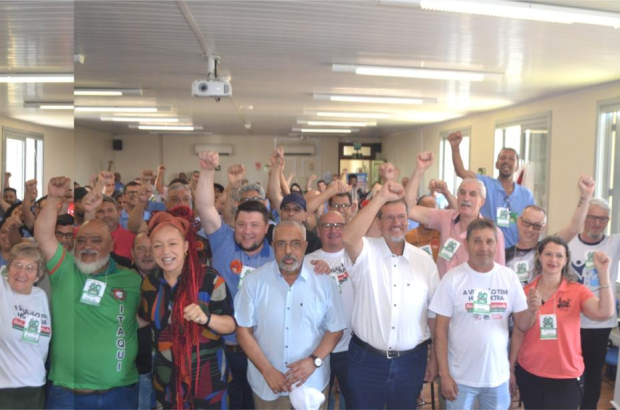XIII Congresso da FTIA-RS reúne mais de 100 delegados e reforça a união da categoria