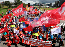 CUT-RS participa da Marcha da Classe Trabalhadora, que levou milhares à Brasília