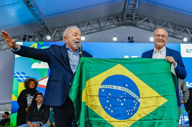 Proteger empregos é uma das prioridades do governo contra o tarifaço. Saiba mais