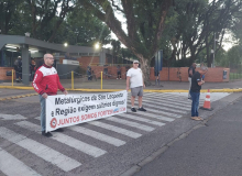 Sindicato fortalece dia de mobilização pela redução da jornada em São Leopoldo