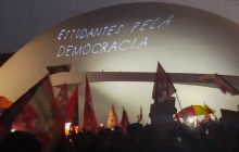 Nas ruas e nas redes, juventude defende a democracia e disputa o futuro do Brasil